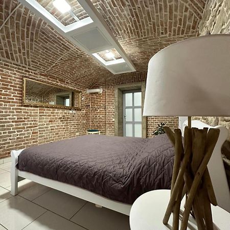 2Х Кім-Й Loft На Площі Філармонії By Willox Apartment Chernivtsi Exterior photo